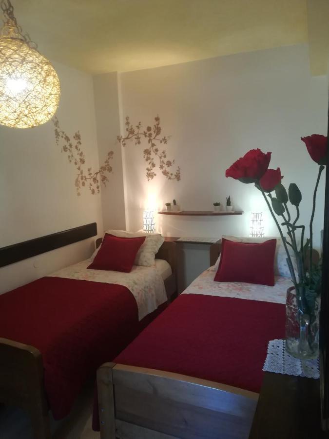 Apartmani Villa Otilija ポレッチ エクステリア 写真