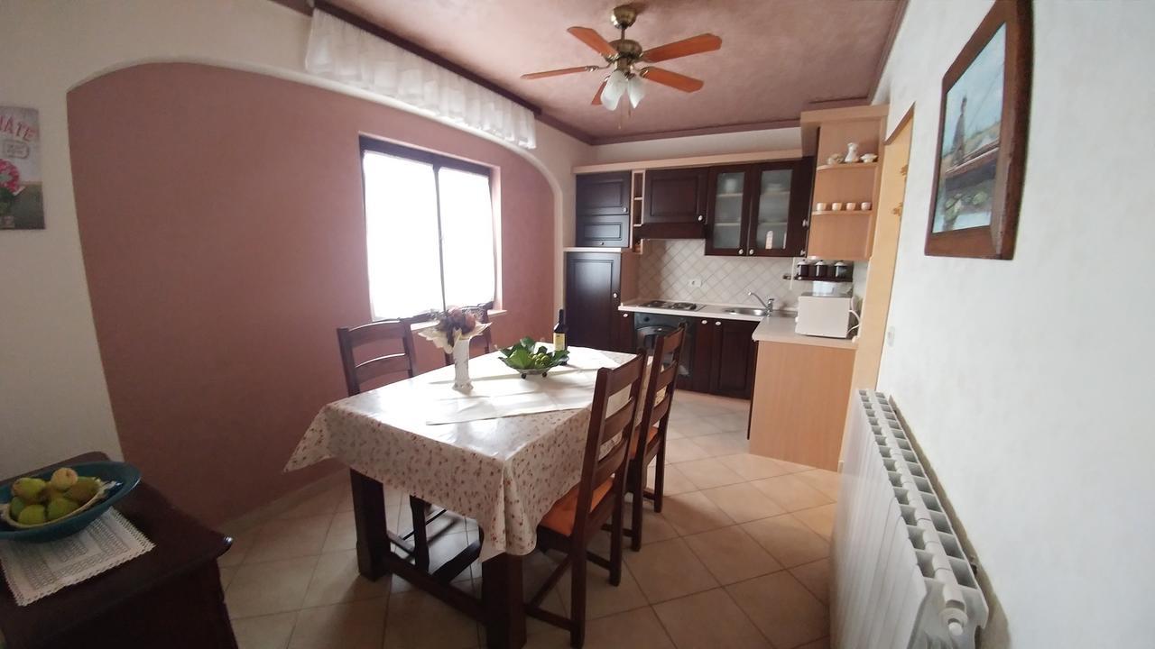 Apartmani Villa Otilija ポレッチ エクステリア 写真